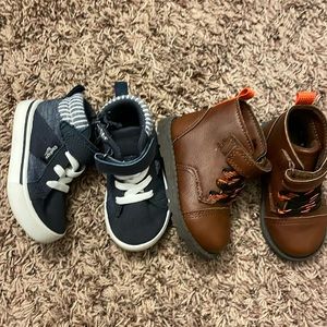 Carters size 5 toddler boy shoe bundle like new!!